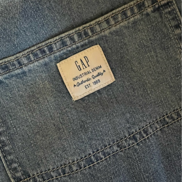 🆕 GAP Jean Short Overalls 🆕 - Picture 6 of 9